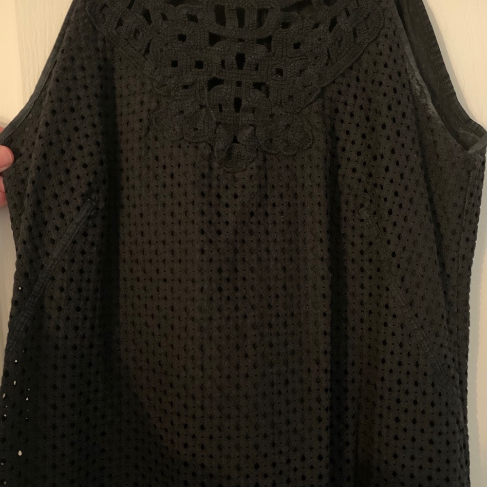 BLACK DRESS - Picture 2 of 3